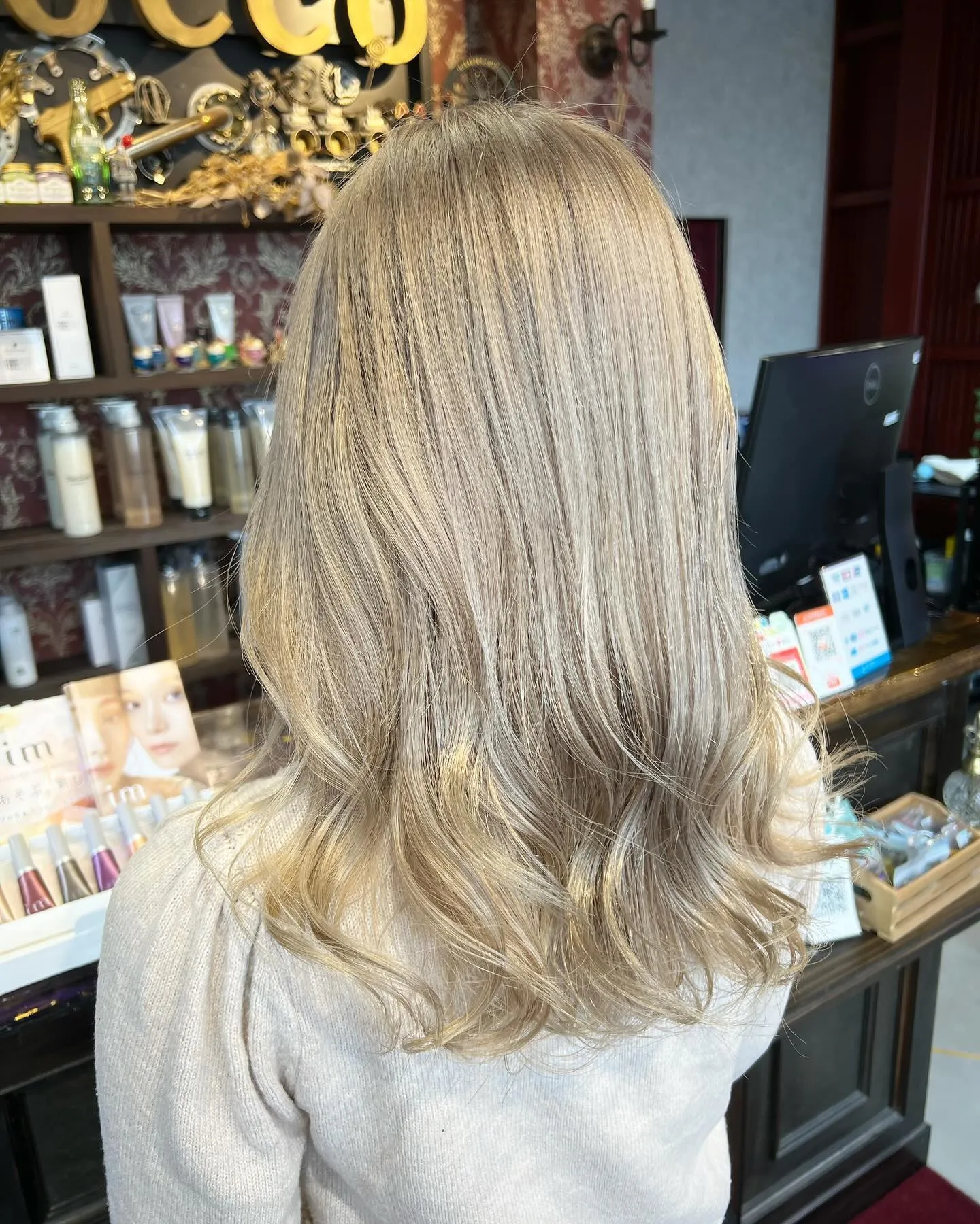 【うす〜いミルクティー】  stylist.林