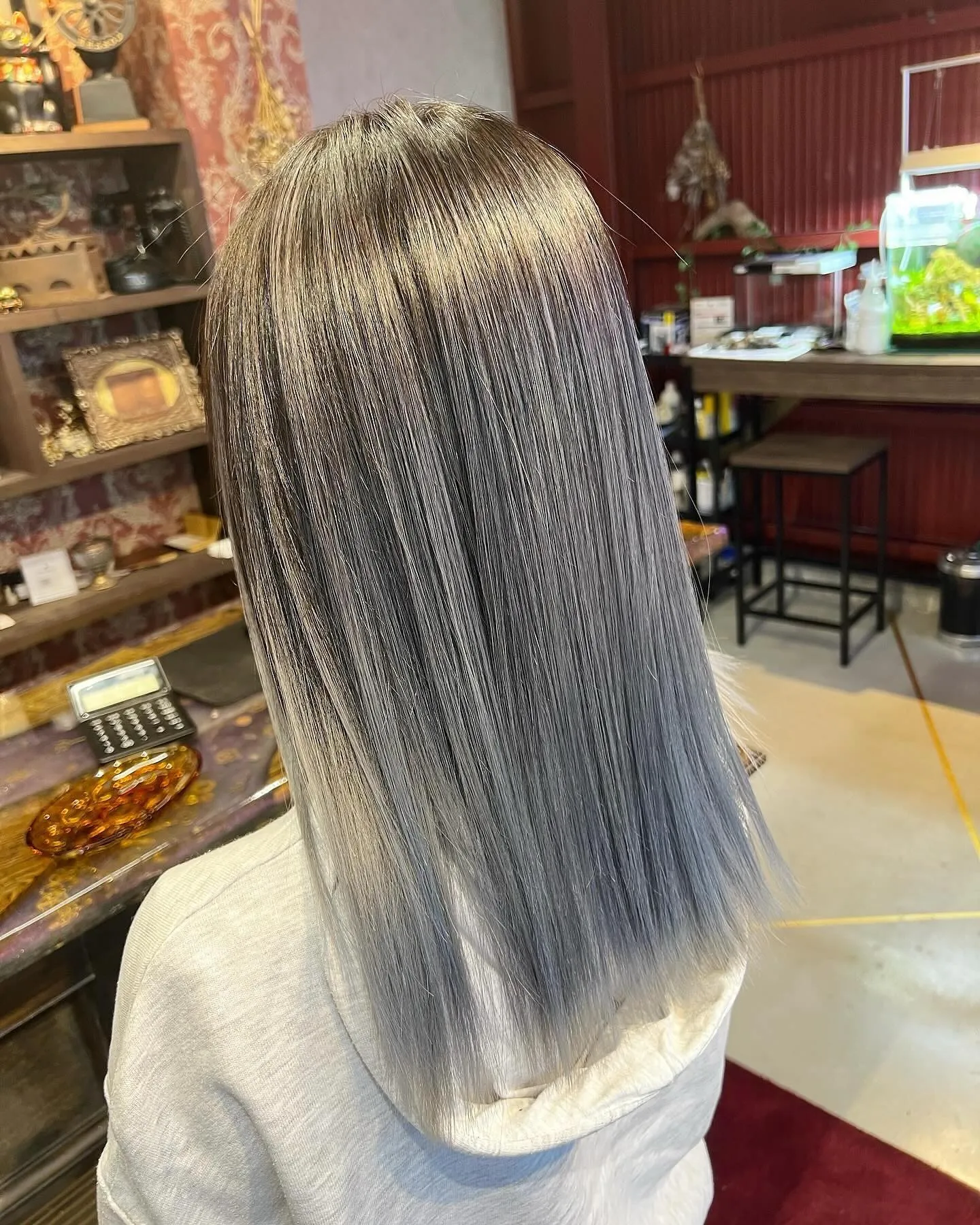 ''シルバーカラー''