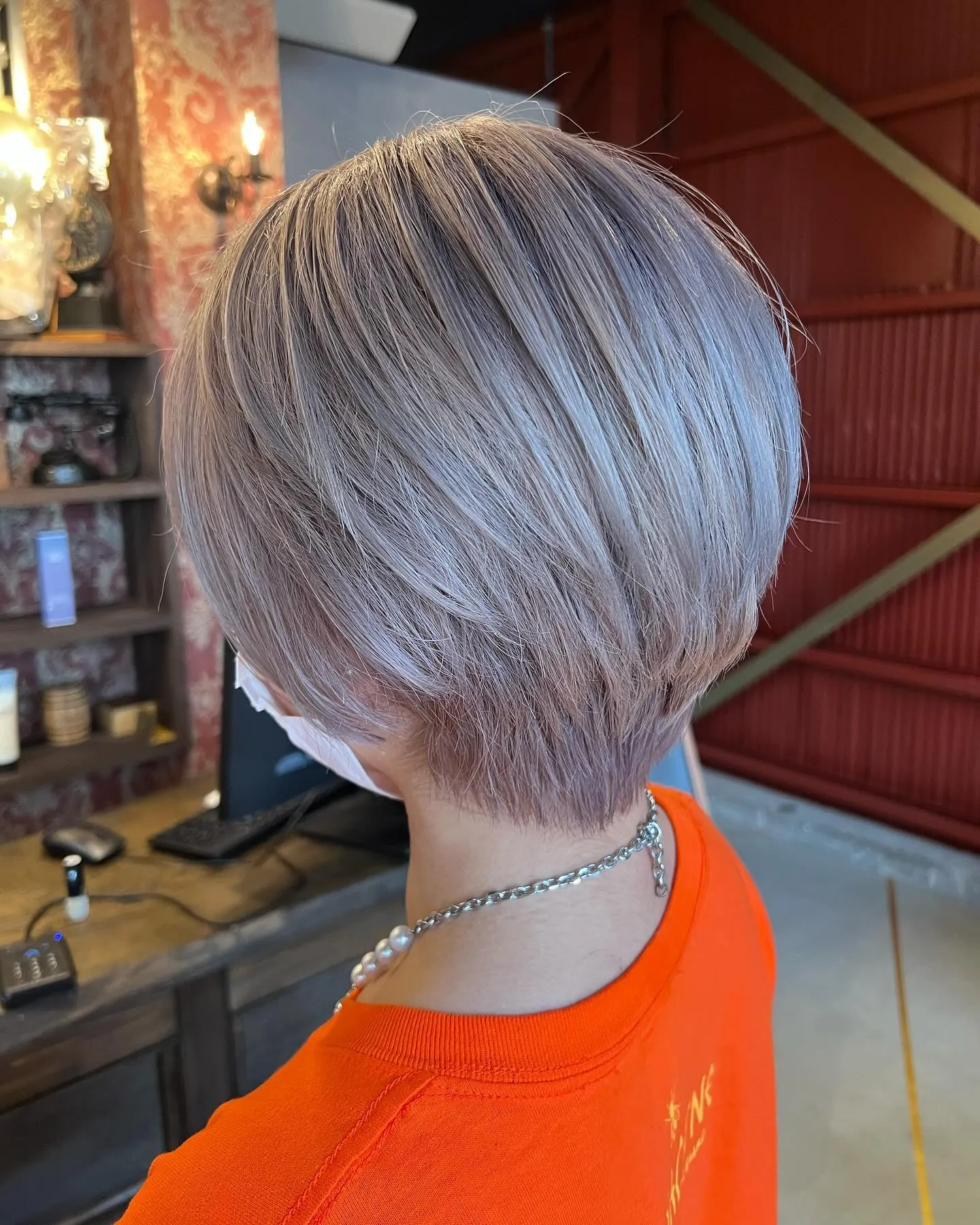 ''シルバーカラー''