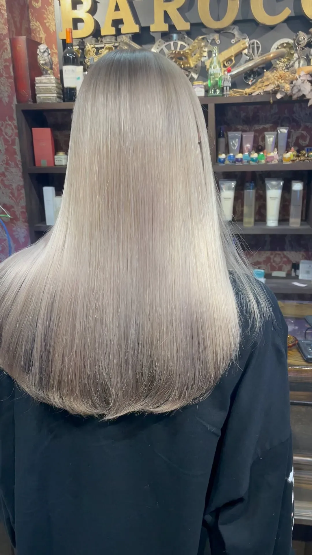 ''ホワイトブロンド🤍''